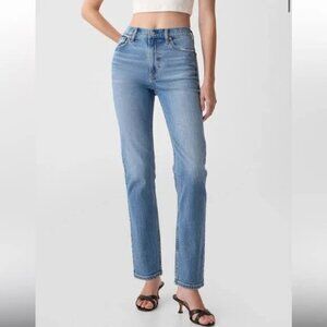 Like New GAP 90s straight high rise, 30